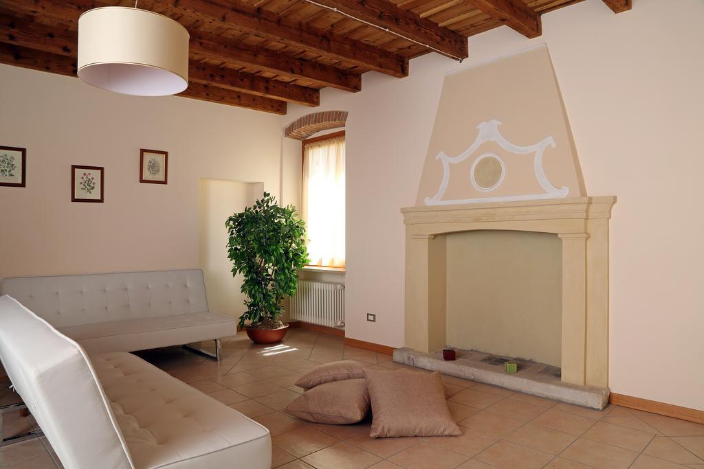 Residence Borgo Mondragon Lazise Extérieur photo