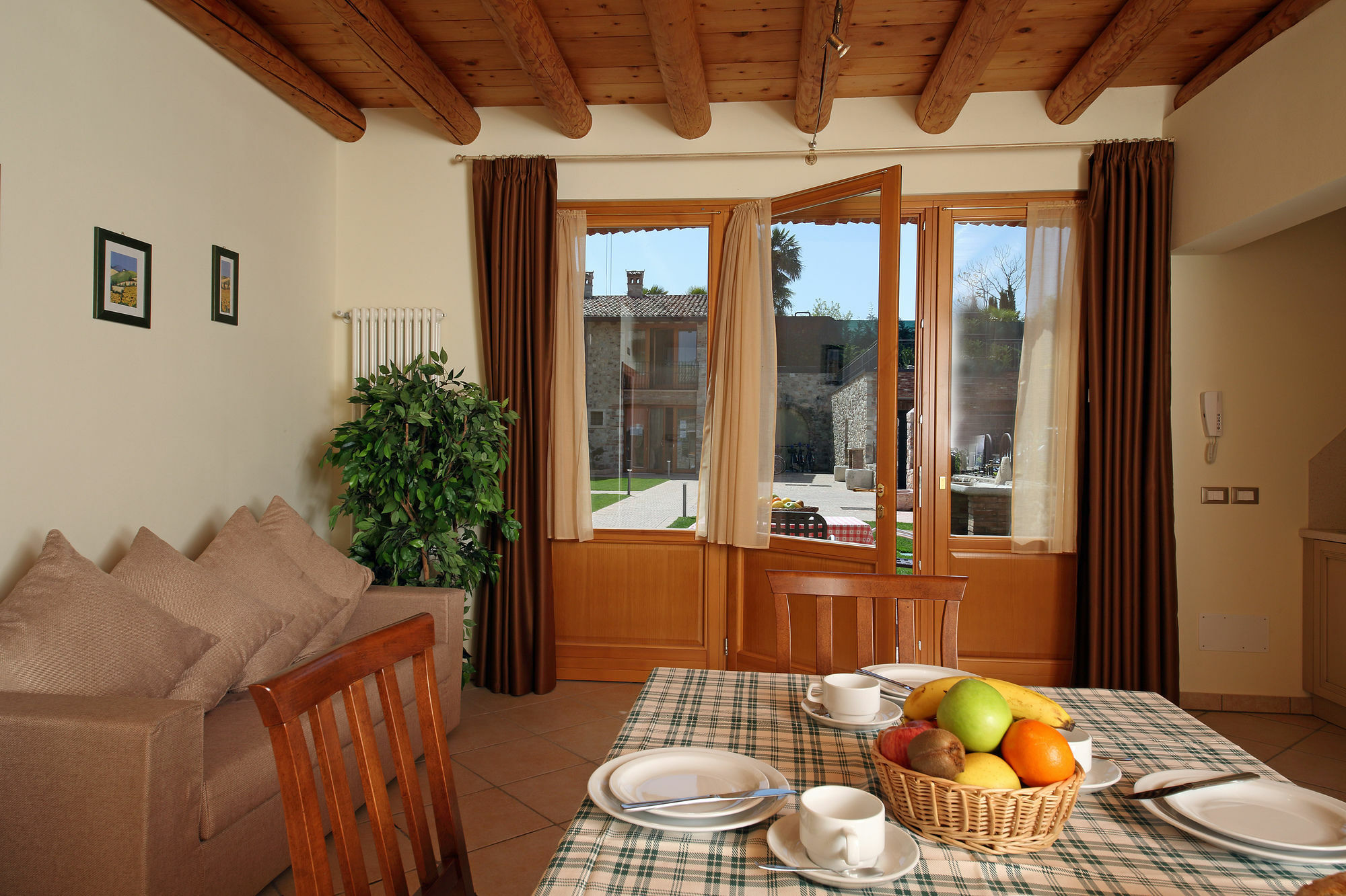 Residence Borgo Mondragon Lazise Extérieur photo