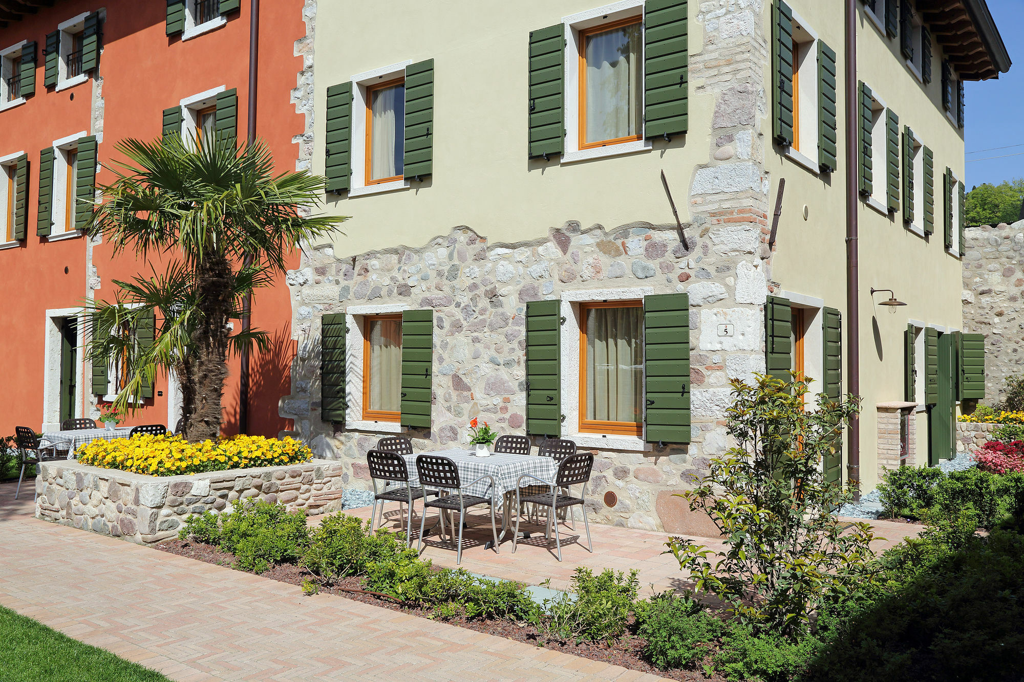 Residence Borgo Mondragon Lazise Extérieur photo